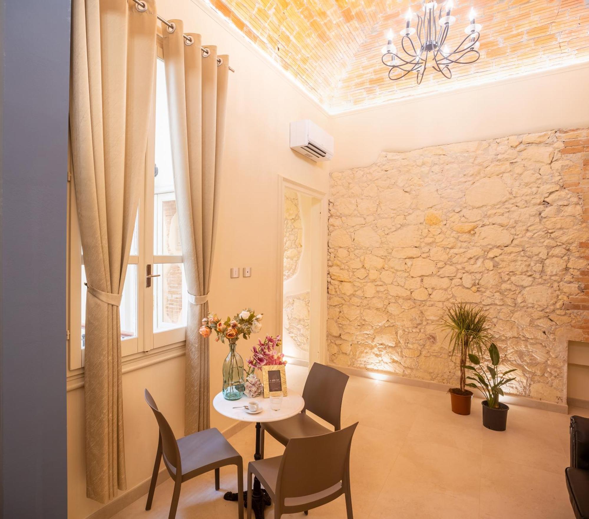 Magnini Rooms Κάλιαρι Εξωτερικό φωτογραφία